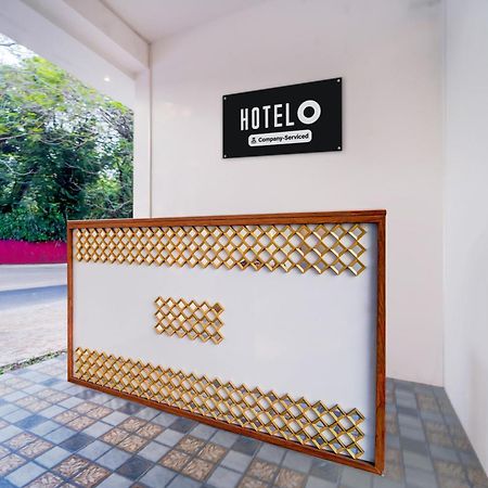Super Hotel O Gandhi Nagar Near South Railway Backgate Kochi Dış mekan fotoğraf