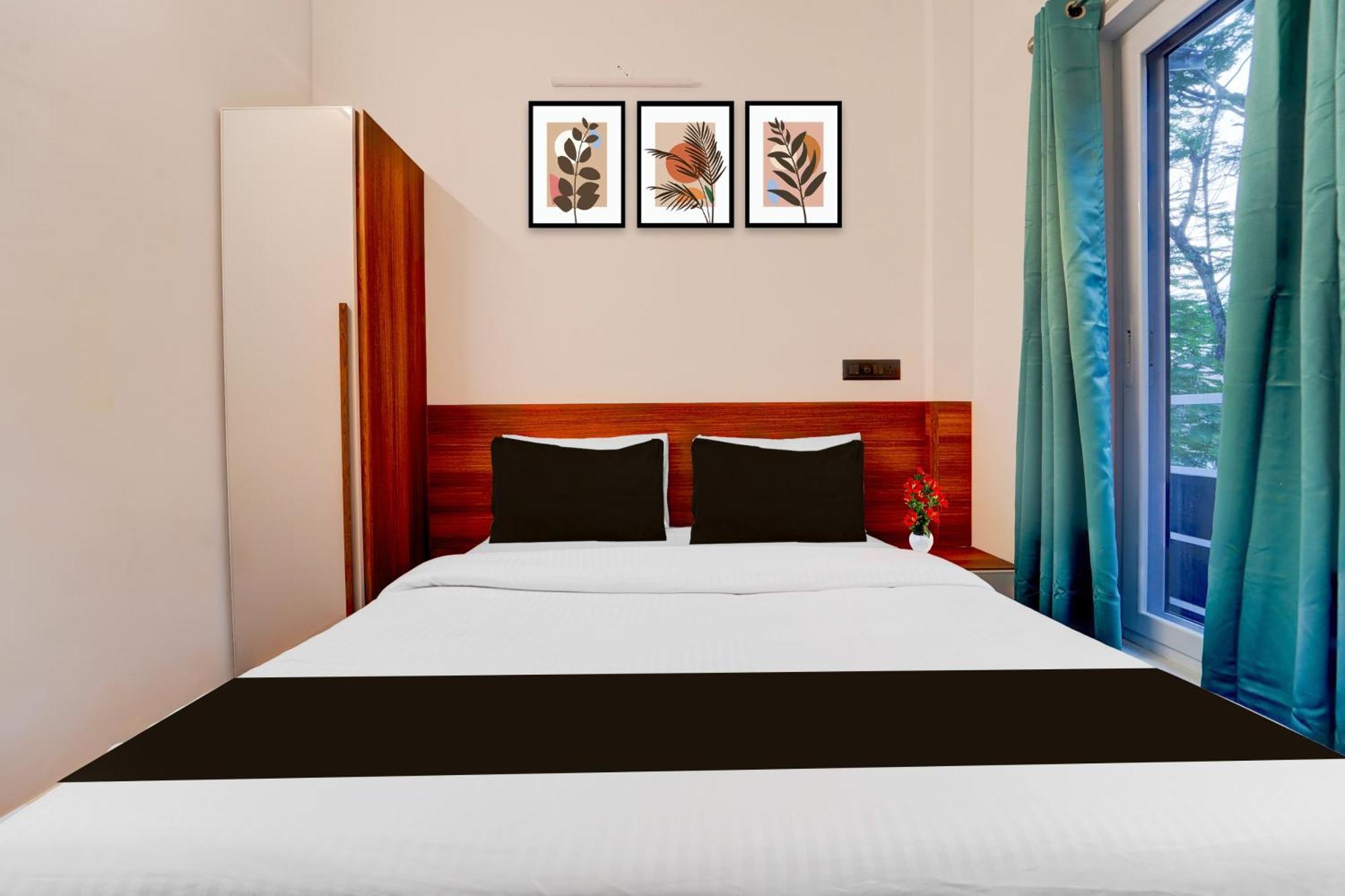 Super Hotel O Gandhi Nagar Near South Railway Backgate Kochi Dış mekan fotoğraf