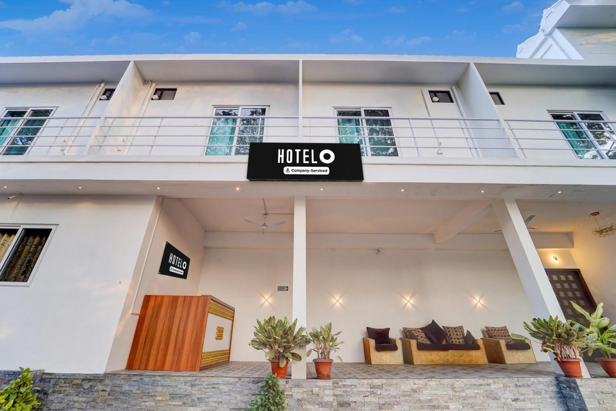 Super Hotel O Gandhi Nagar Near South Railway Backgate Kochi Dış mekan fotoğraf